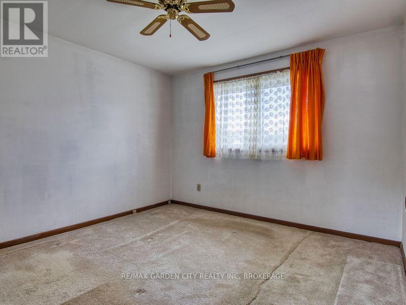 230 Lakeshore Road, St. Catharines, Ontario  L2M 1R5 - Photo 18 - X12589060