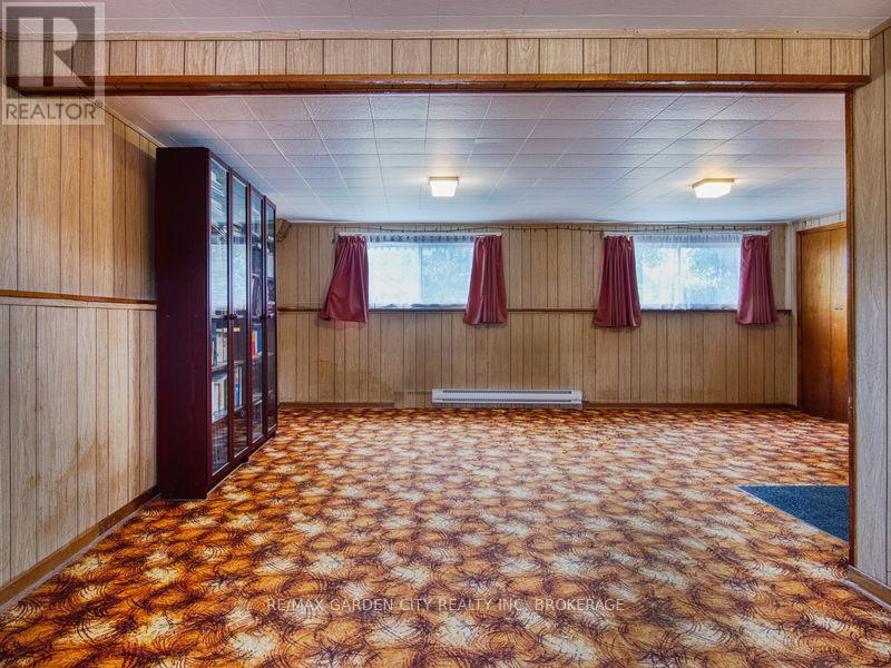 230 Lakeshore Road, St. Catharines, Ontario  L2M 1R5 - Photo 30 - X12589060