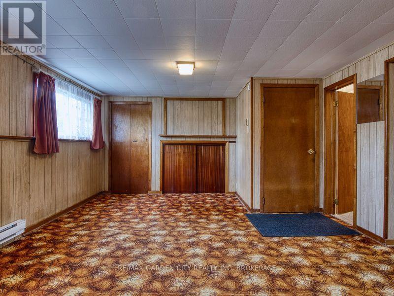 230 Lakeshore Road, St. Catharines, Ontario  L2M 1R5 - Photo 31 - X12589060