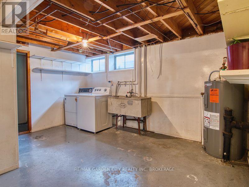 230 Lakeshore Road, St. Catharines, Ontario  L2M 1R5 - Photo 35 - X12589060