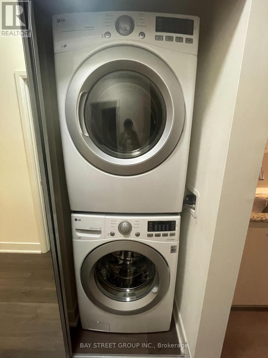 2804 - 88 Sheppard Avenue E, Toronto, Ontario  M2N 6Y2 - Photo 17 - C12589076