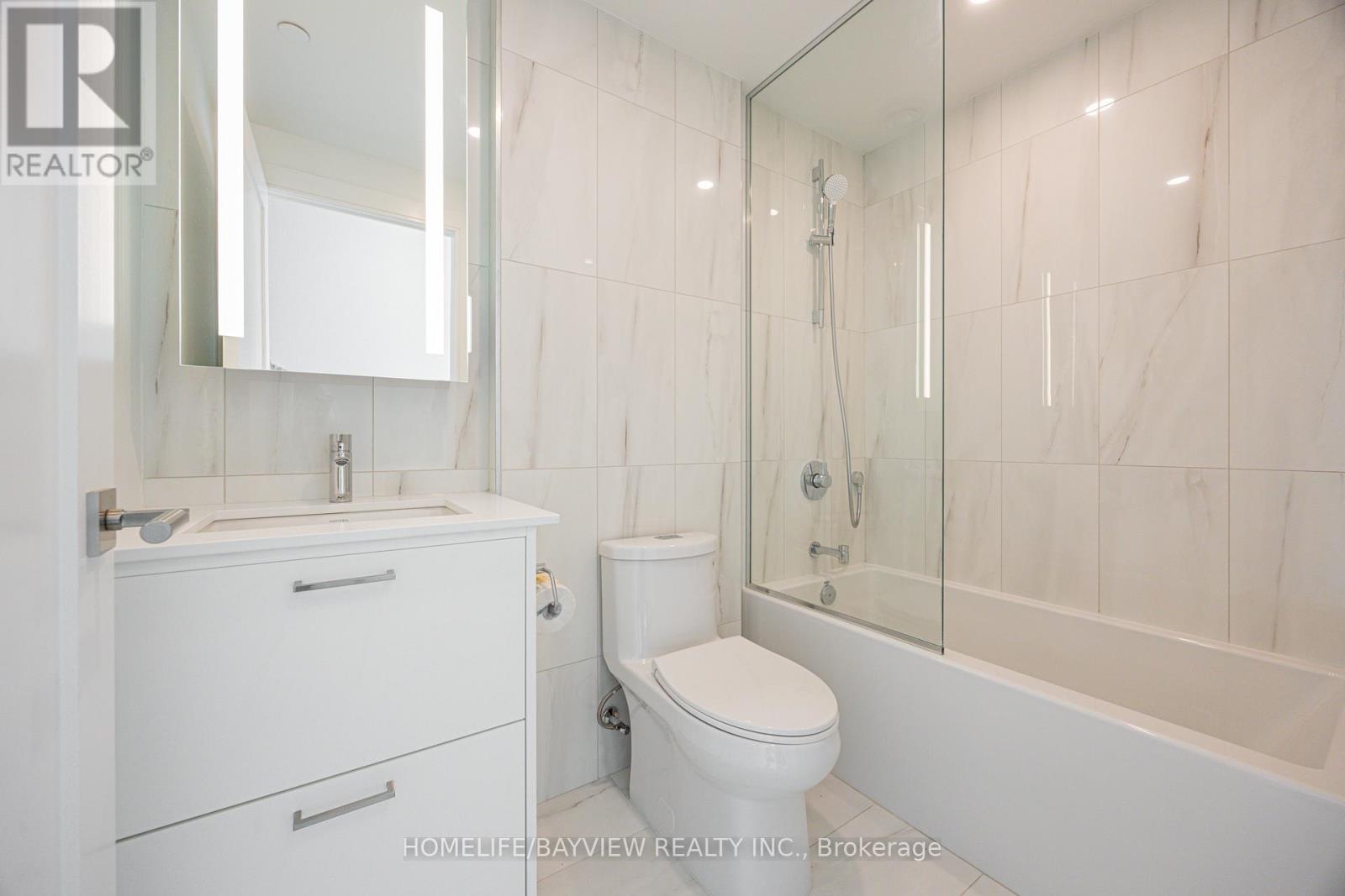 1510 - 30 Inn On The Park Drive, Toronto, Ontario  M3C 0P7 - Photo 21 - C12589086