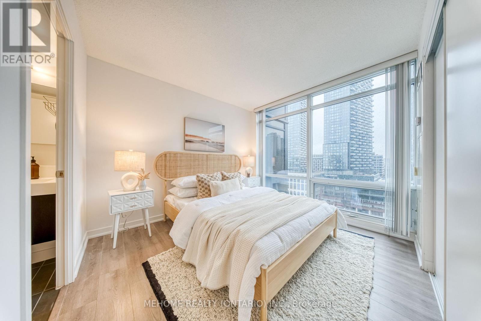 1902 - 25 Telegram Mews, Toronto, Ontario  M5V 3Z1 - Photo 23 - C12589092