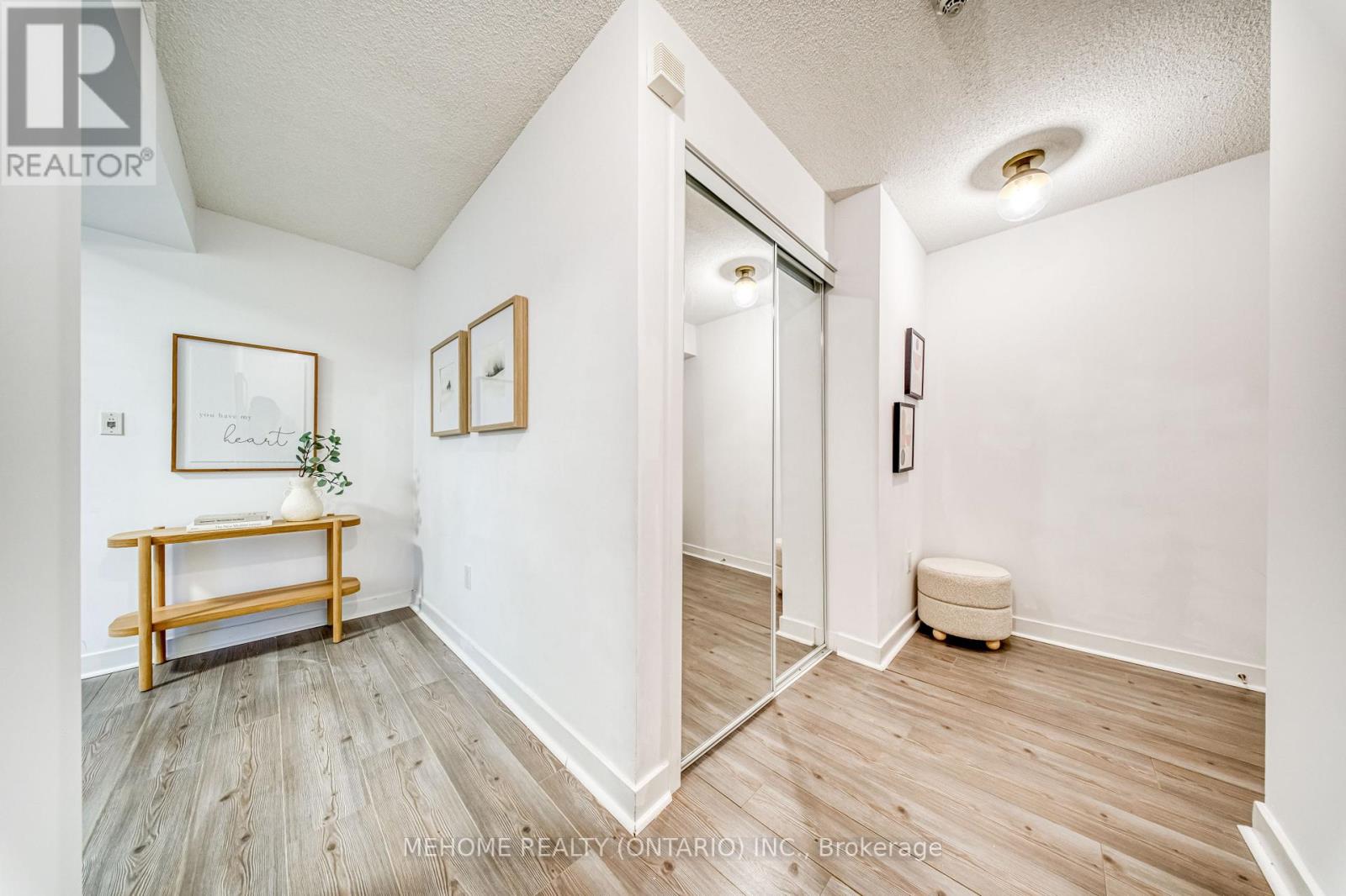 1902 - 25 Telegram Mews, Toronto, Ontario  M5V 3Z1 - Photo 5 - C12589092