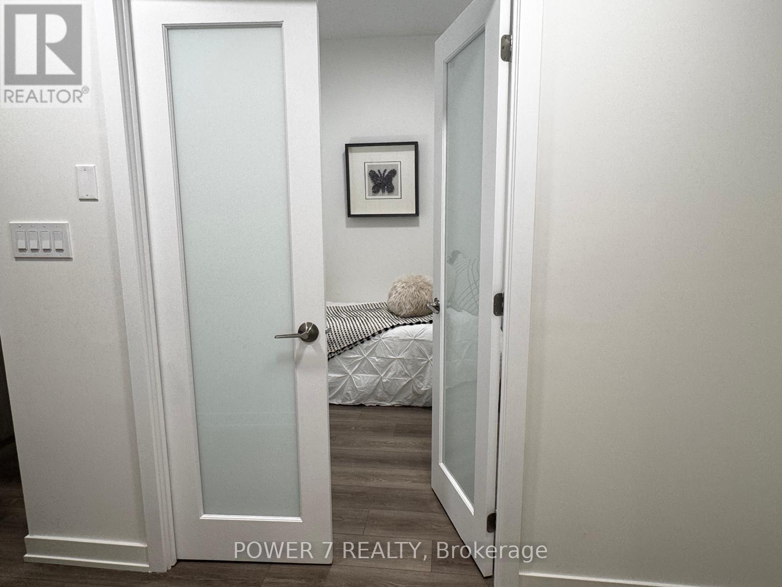 292 Verdale Crossing, Markham, Ontario  L6G 0H6 - Photo 5 - N12589066