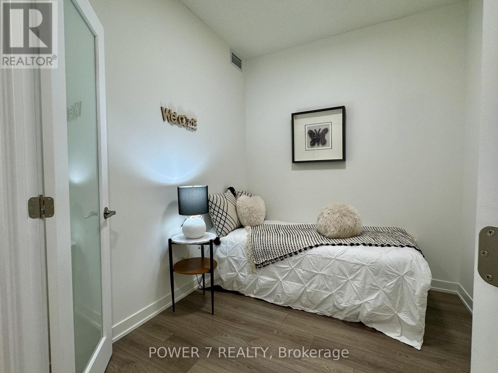 292 Verdale Crossing, Markham, Ontario  L6G 0H6 - Photo 6 - N12589066