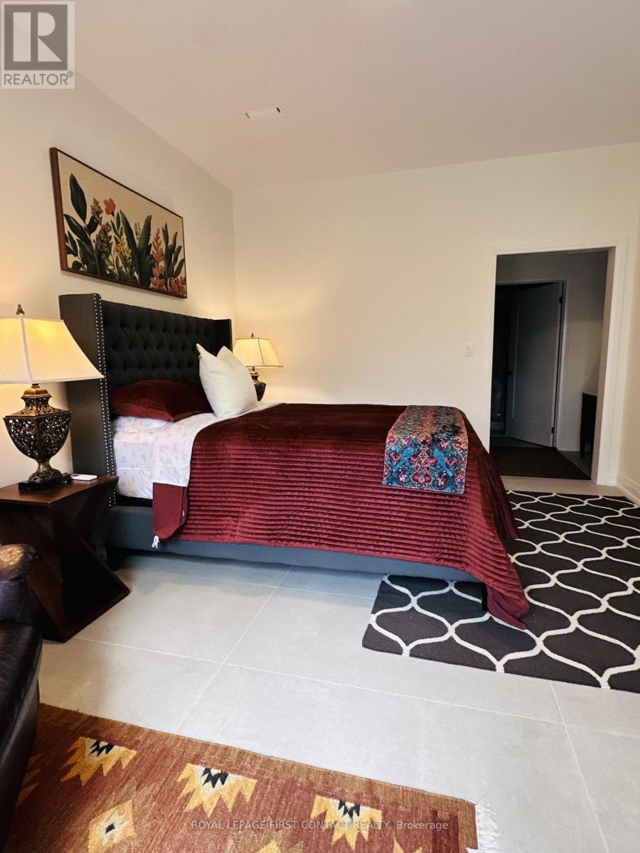 4b Pierce Court, Springwater, Ontario  L9X 0J4 - Photo 13 - S12589078