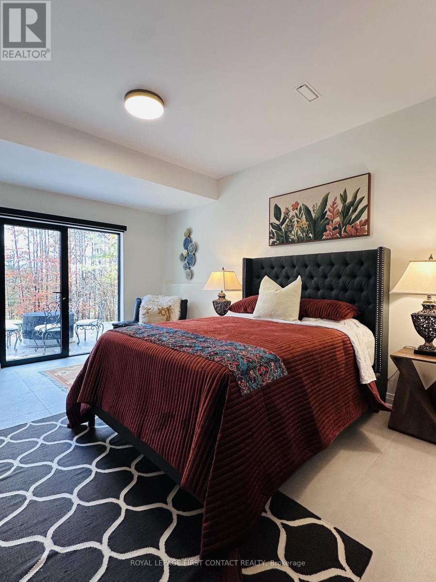 4b Pierce Court, Springwater, Ontario  L9X 0J4 - Photo 20 - S12589078