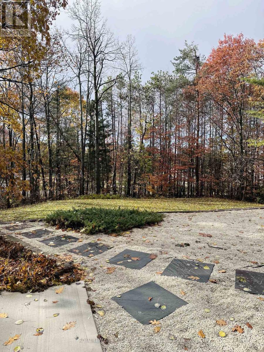 4b Pierce Court, Springwater, Ontario  L9X 0J4 - Photo 22 - S12589078