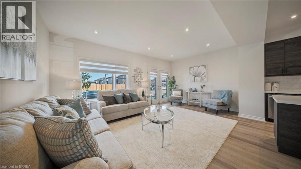 461 Blackburn Drive Unit# 18, Brantford, Ontario  N3T 0W9 - Photo 14 - 40791408