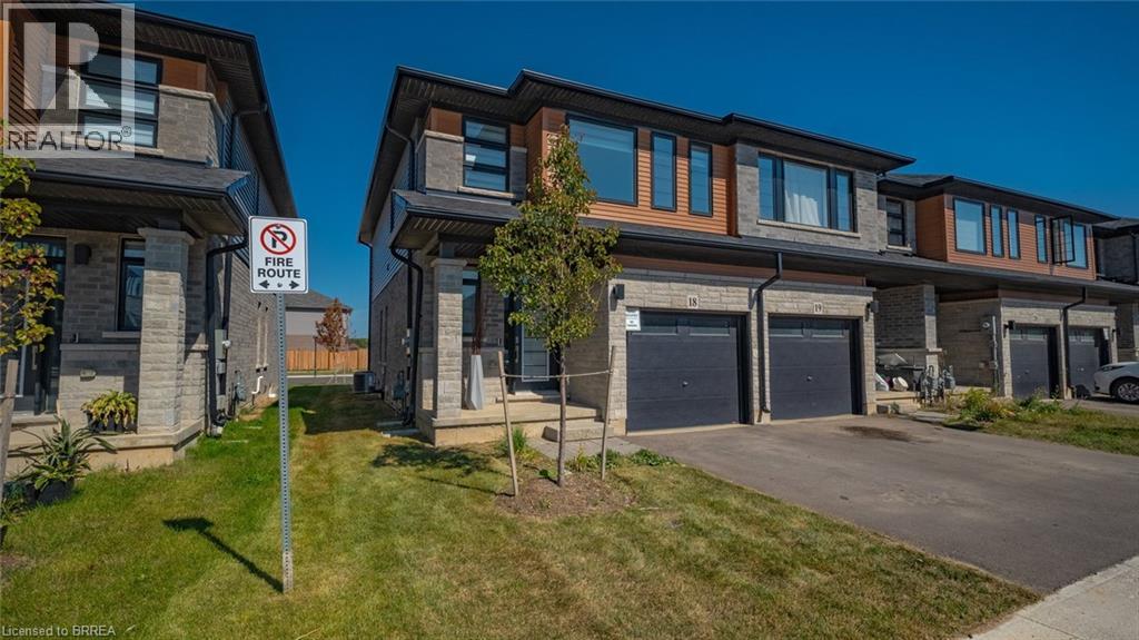 461 Blackburn Drive Unit# 18, Brantford, Ontario  N3T 0W9 - Photo 3 - 40791408