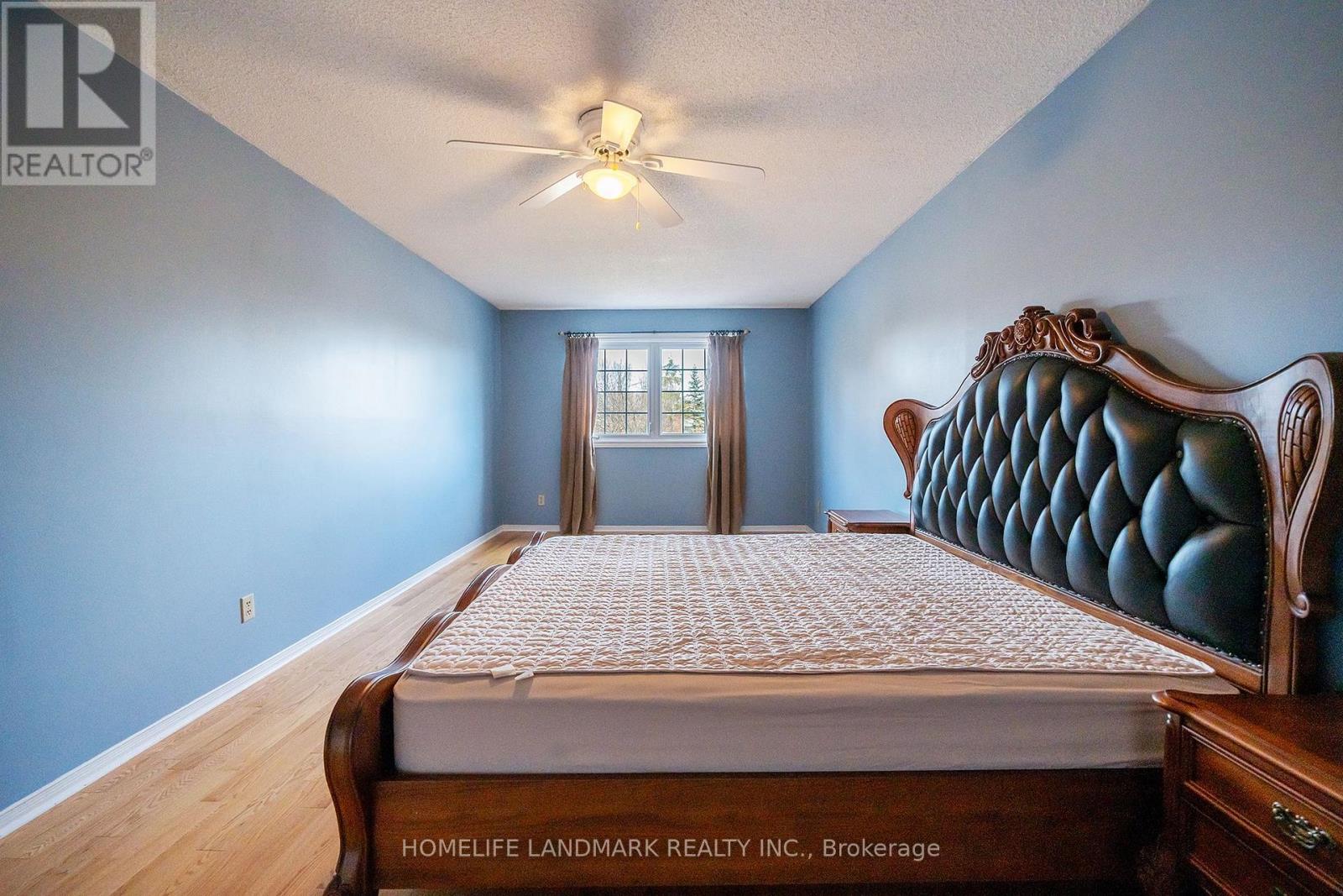 2048 Sixth Line, Oakville, Ontario  L6H 3N2 - Photo 35 - W12589090