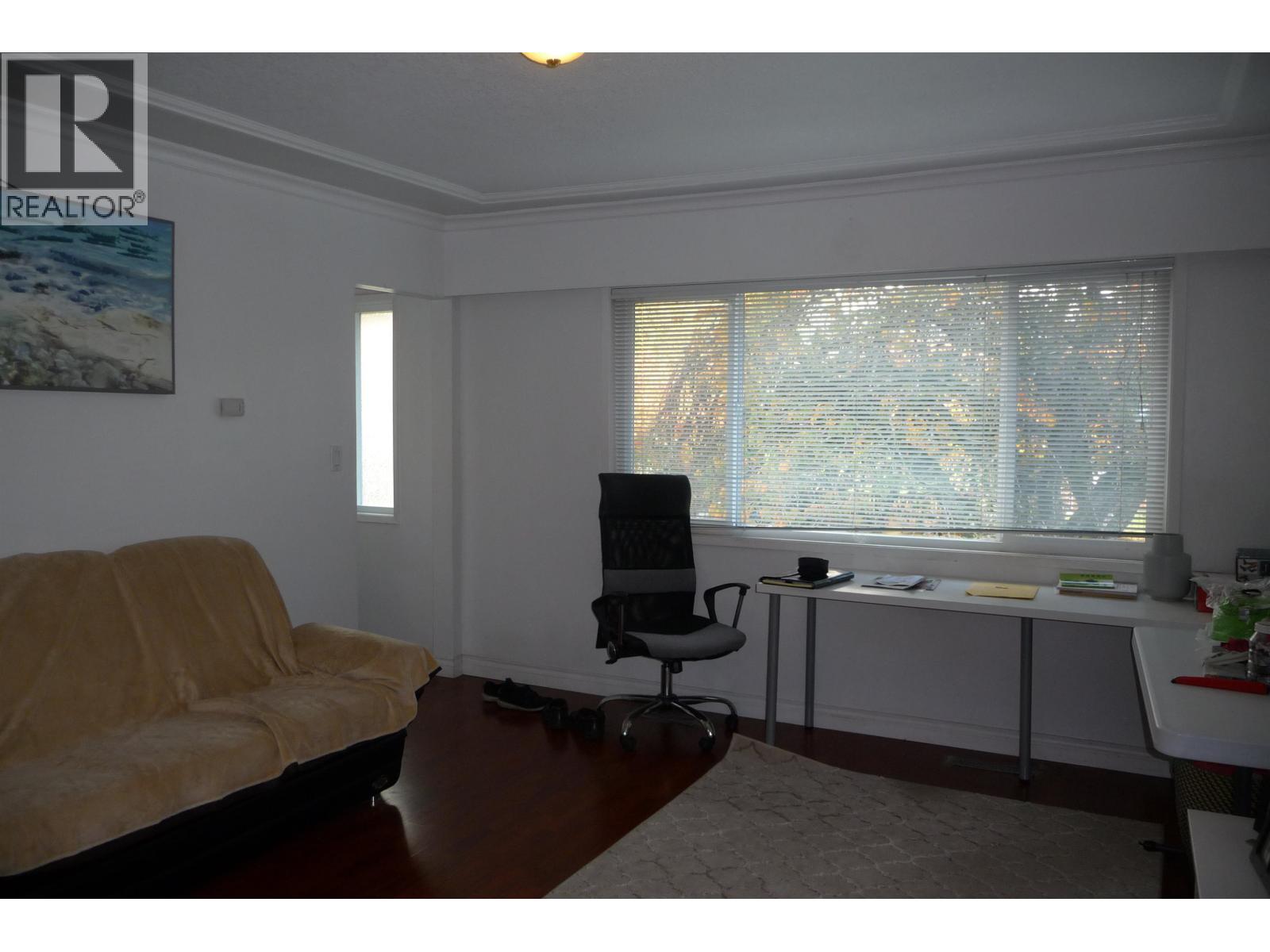 5249 Hoy Street, Vancouver, British Columbia V5R 4N9 - Photo 4 - R3070976
