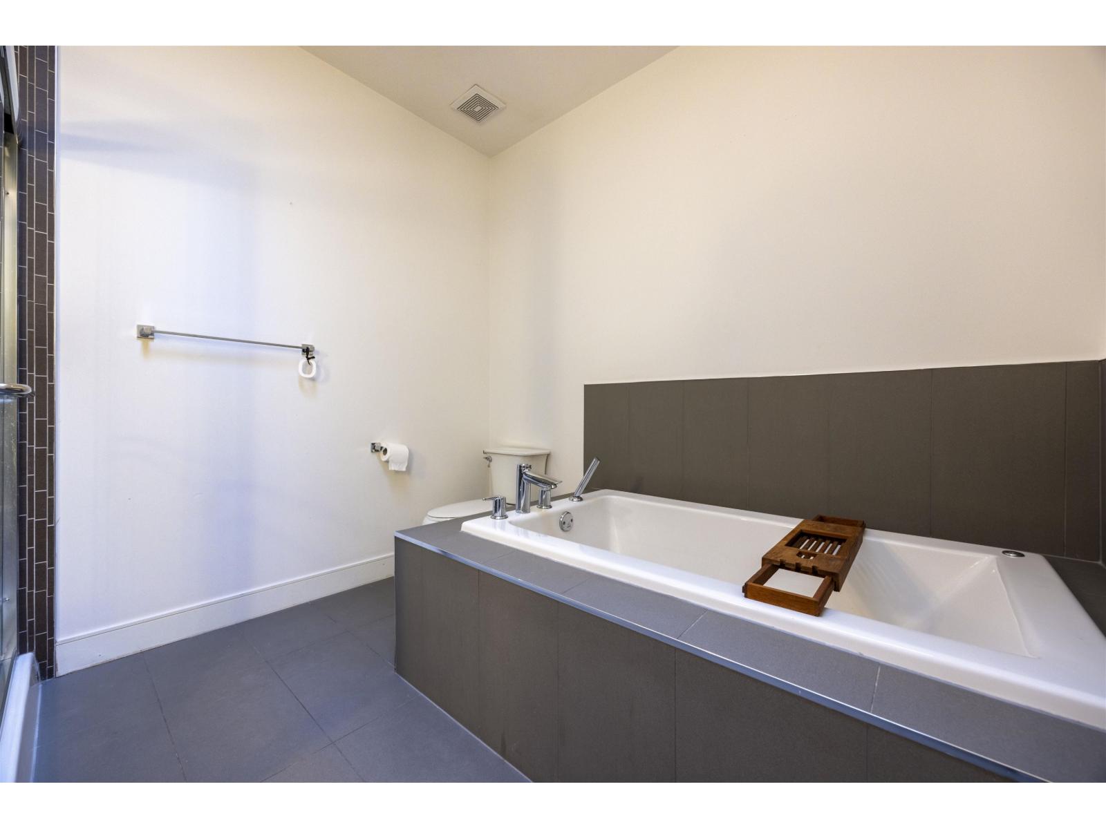 30 15988 32 Avenue, Surrey, British Columbia  V3Z 2J4 - Photo 6 - R3070782