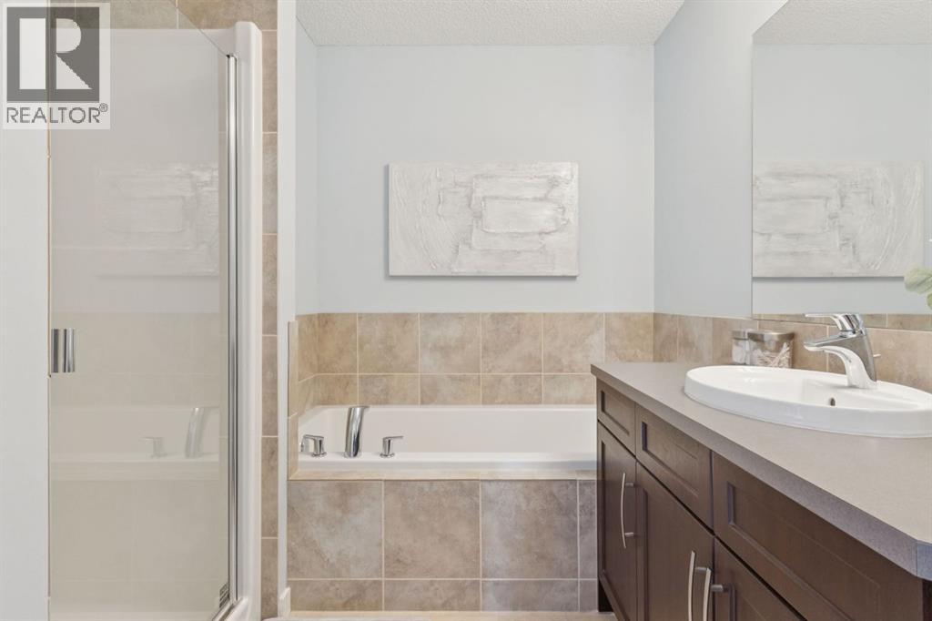 480 River Heights Green, Cochrane, Alberta  T4C 0S1 - Photo 14 - A2265408