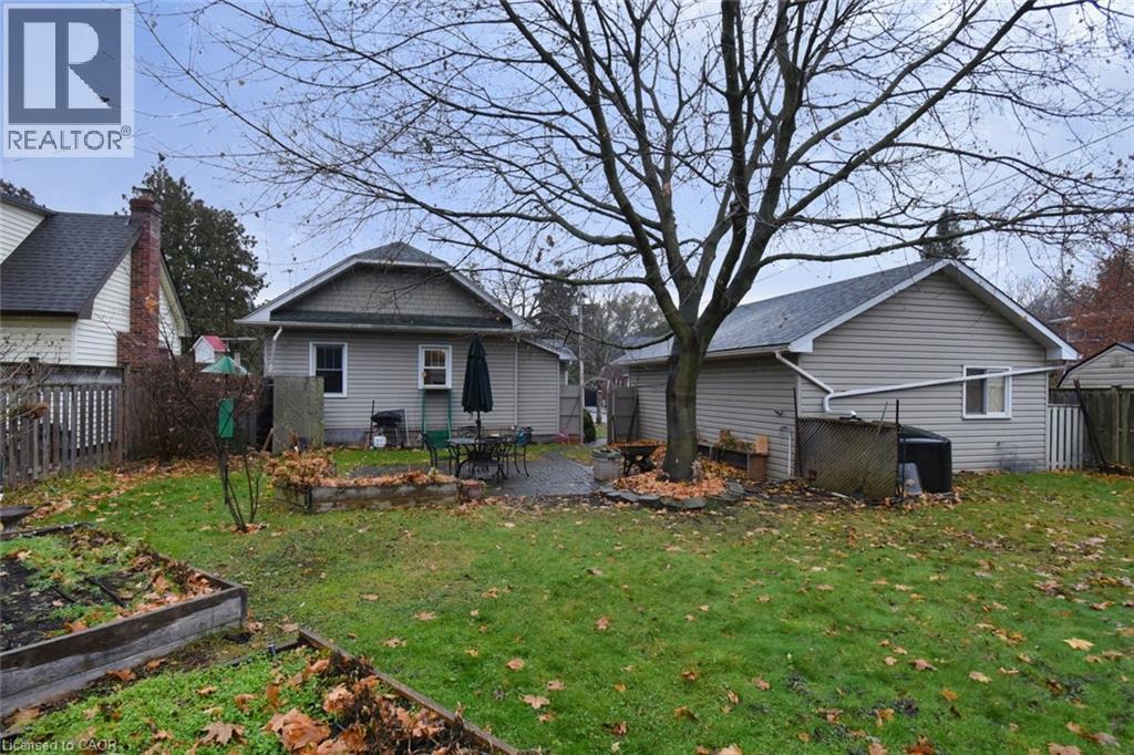 32 Matilda Street S, Dundas, Ontario  L9H 3C5 - Photo 28 - 40787338