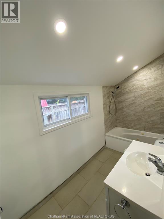 49 Degge Street, Chatham, Ontario  N7M 4X3 - Photo 23 - 25030753