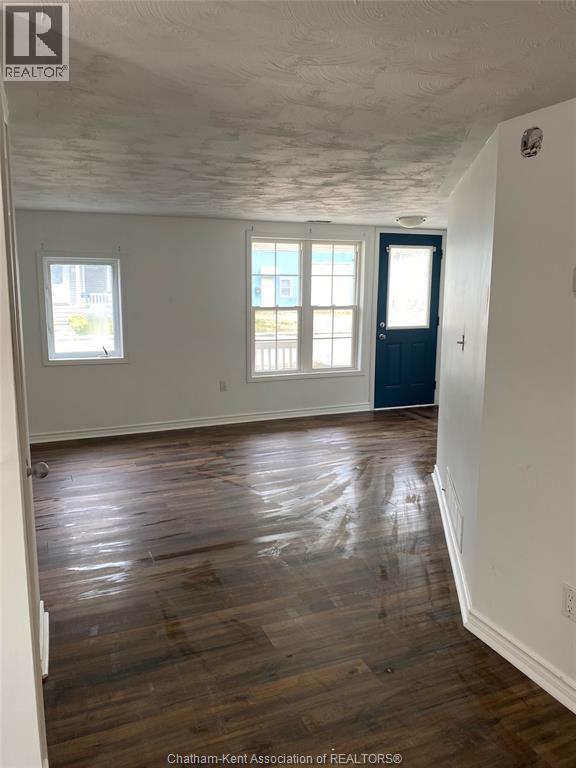 49 Degge Street, Chatham, Ontario  N7M 4X3 - Photo 7 - 25030753