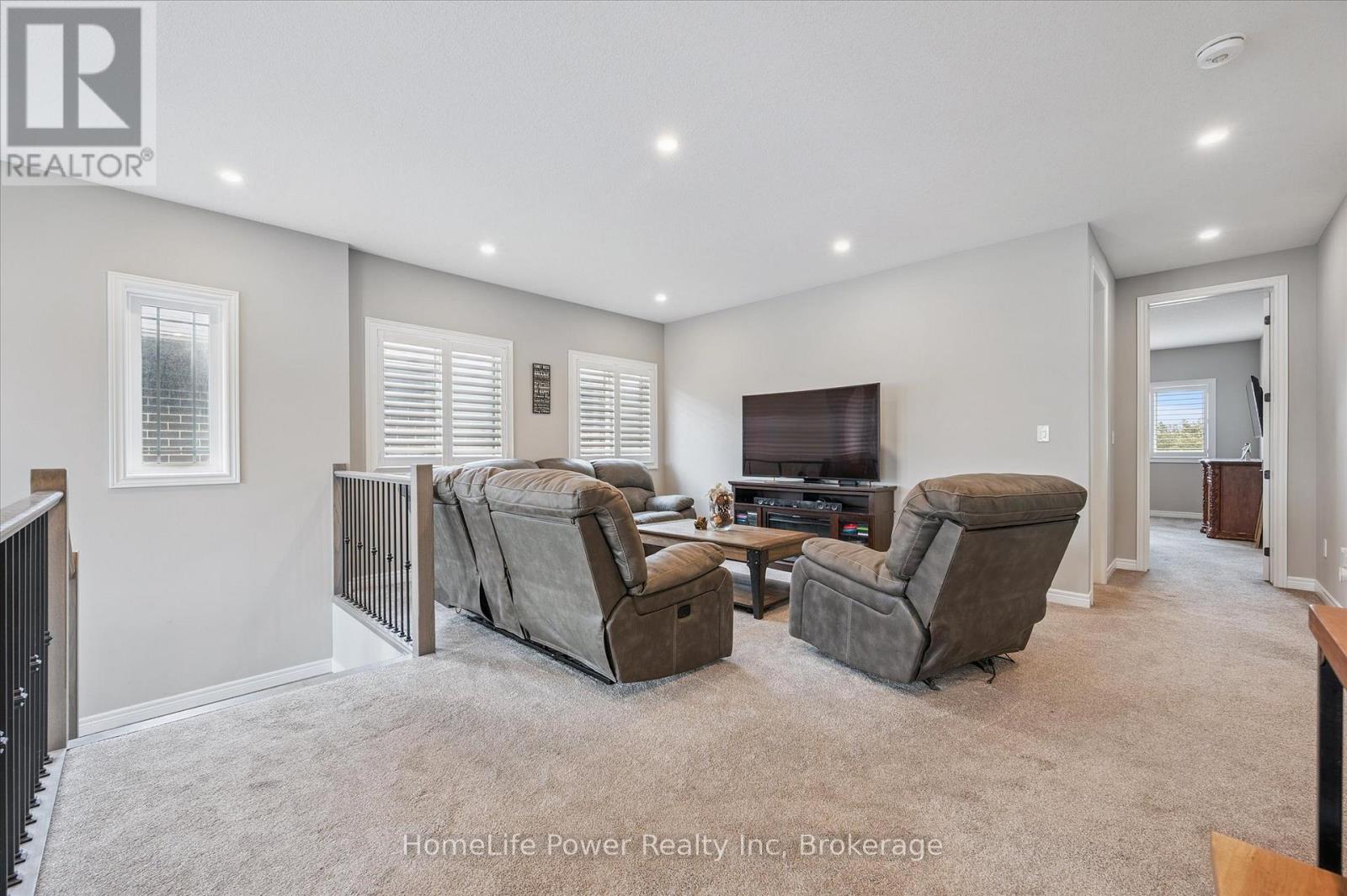 9 Everton Drive, Guelph, Ontario  N1E 0R9 - Photo 18 - X12421868