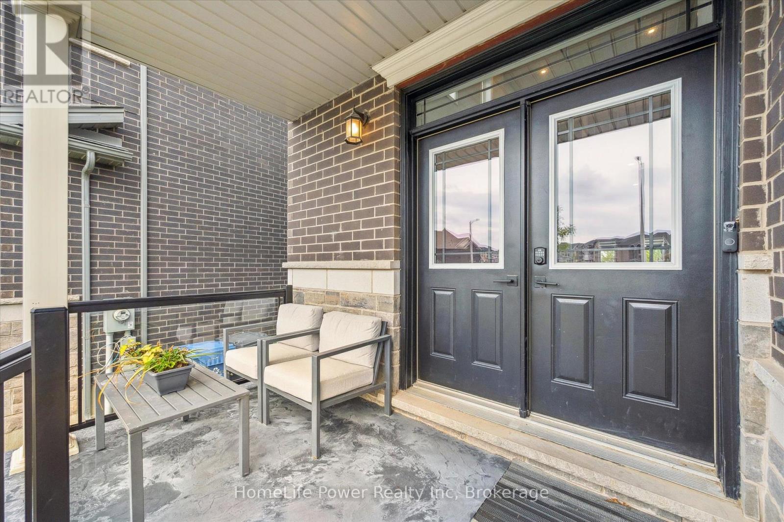 9 Everton Drive, Guelph, Ontario  N1E 0R9 - Photo 4 - X12421868