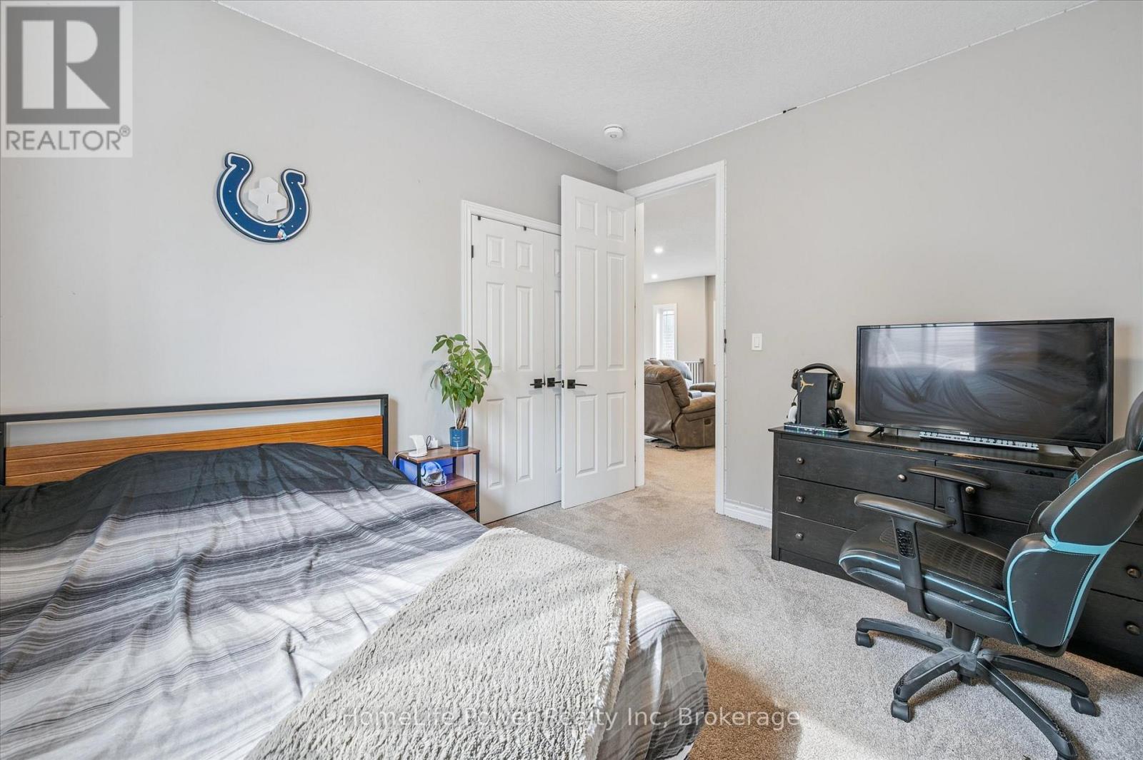 9 Everton Drive, Guelph, Ontario  N1E 0R9 - Photo 21 - X12421868