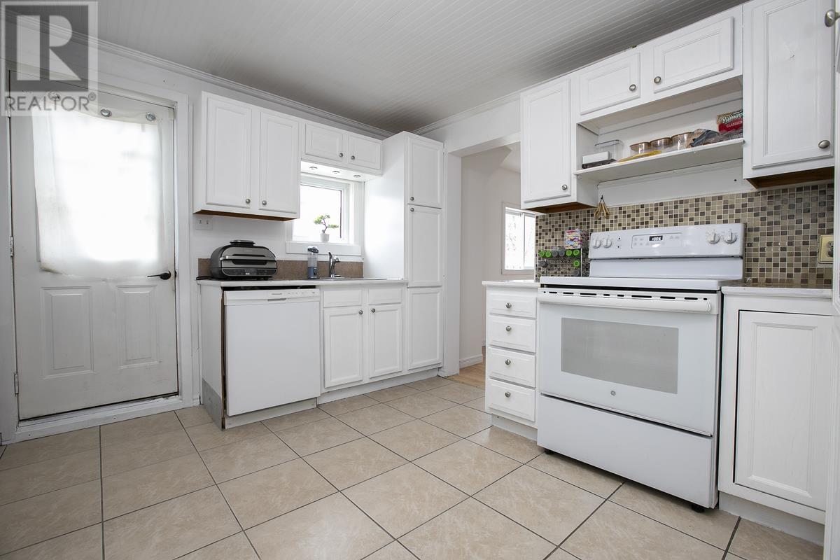 76 Central St, Sault Ste. Marie, Ontario  P6C 4W5 - Photo 17 - SM253307