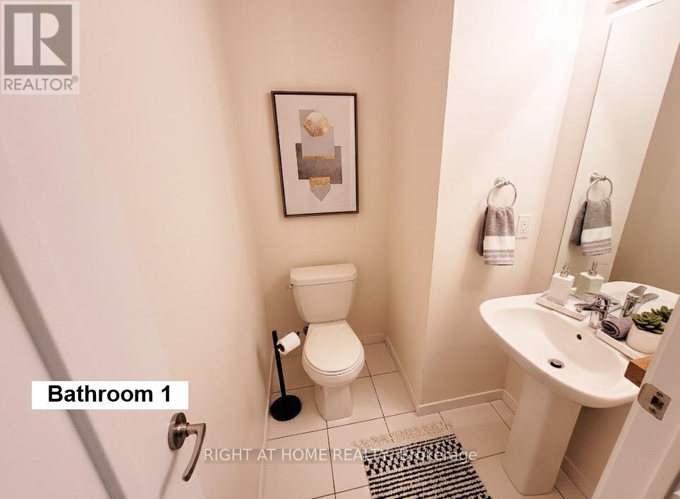 55 - 300 Alex Garden Circle, Aurora, Ontario  L4G 3G5 - Photo 5 - N12589044