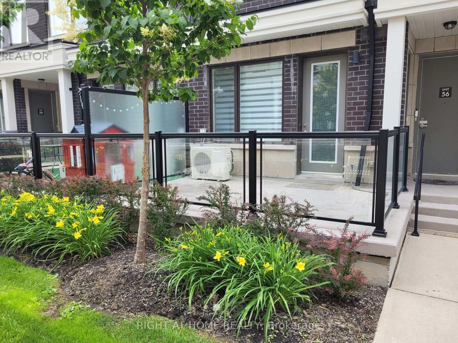 55 - 300 Alex Garden Circle, Aurora, Ontario  L4G 3G5 - Photo 18 - N12589044