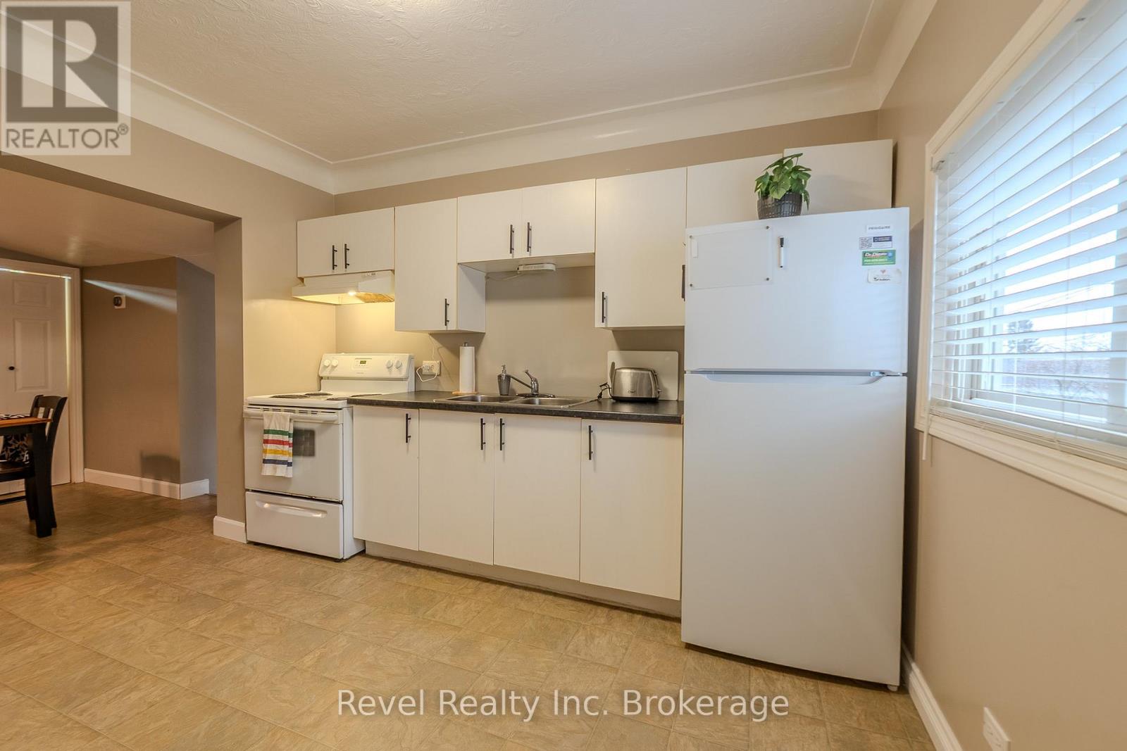 722 Morin Street, North Bay, Ontario P1B 5R9 - Photo 14 - X12589170