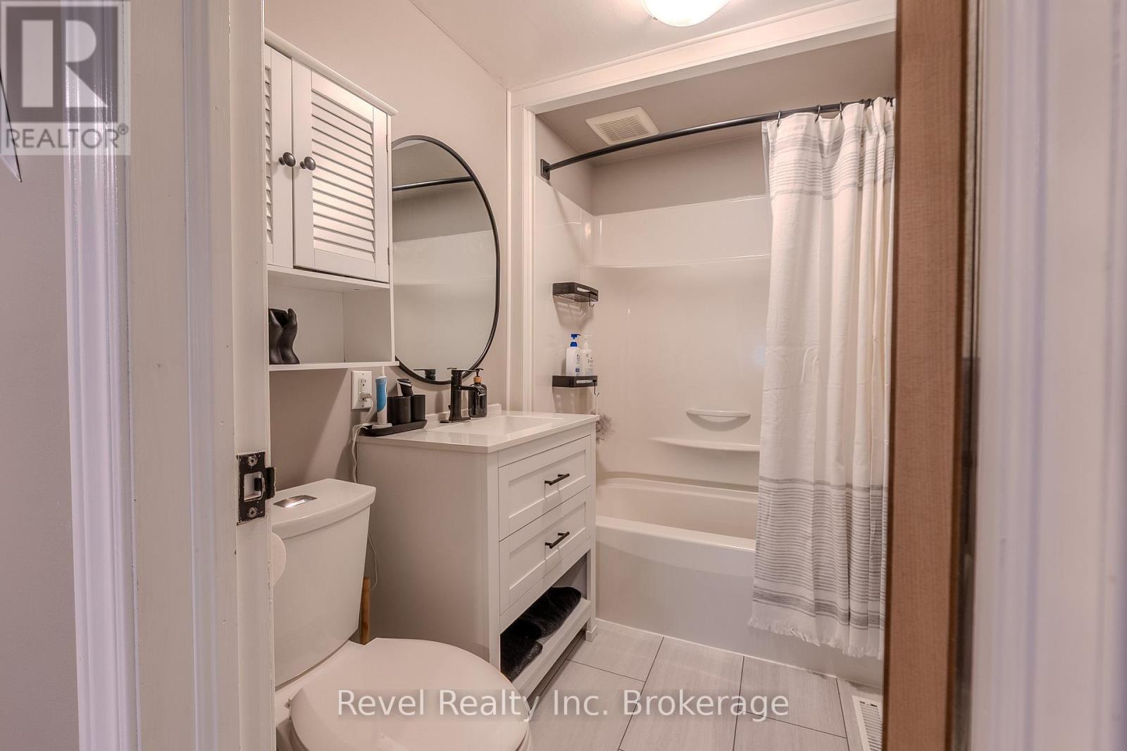 722 Morin Street, North Bay, Ontario P1B 5R9 - Photo 24 - X12589170