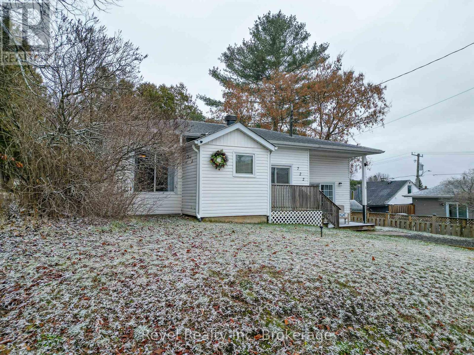 722 Morin Street, North Bay, Ontario P1B 5R9 - Photo 5 - X12589170