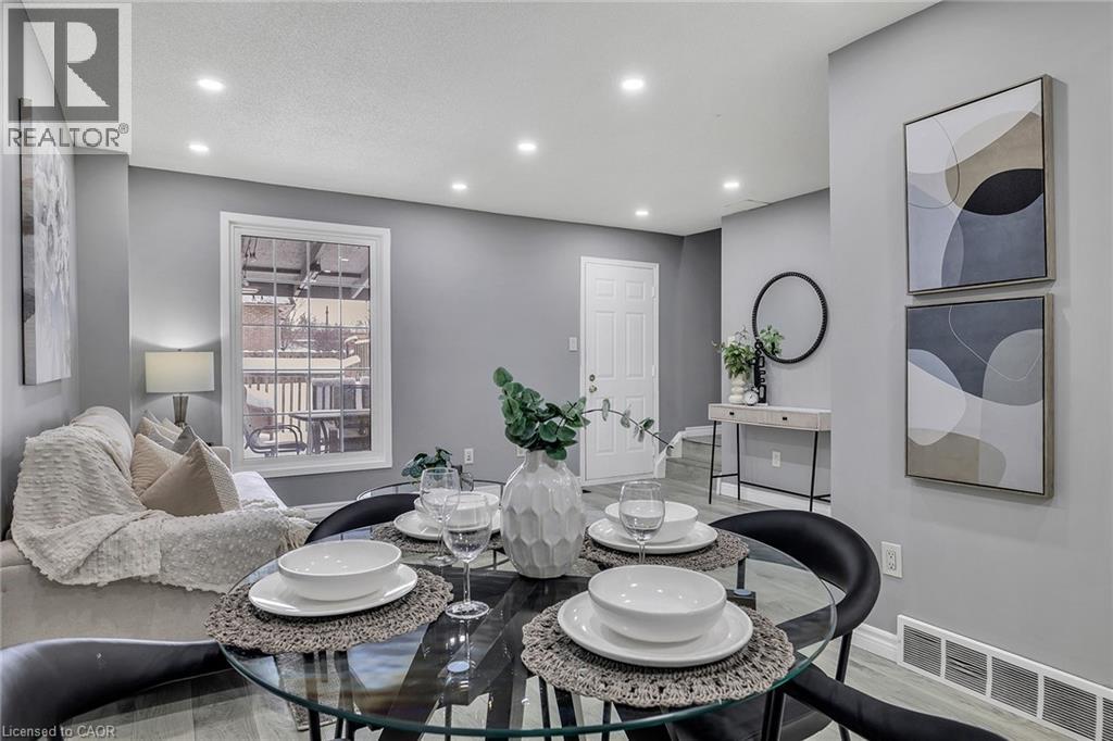 301 Clyde Road, Cambridge, Ontario  N1R 5S7 - Photo 12 - 40789587