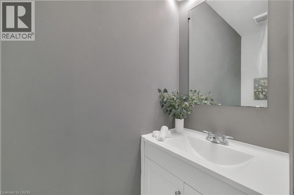 301 Clyde Road, Cambridge, Ontario  N1R 5S7 - Photo 26 - 40789587