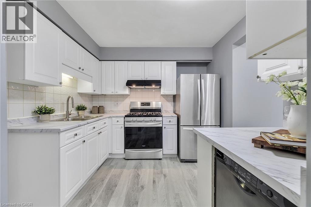 301 Clyde Road, Cambridge, Ontario  N1R 5S7 - Photo 7 - 40789587