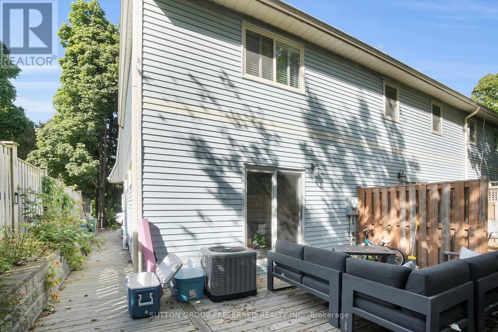 4 - 561 Princess Avenue, London East, Ontario  N6B 2C1 - Photo 33 - X12589166