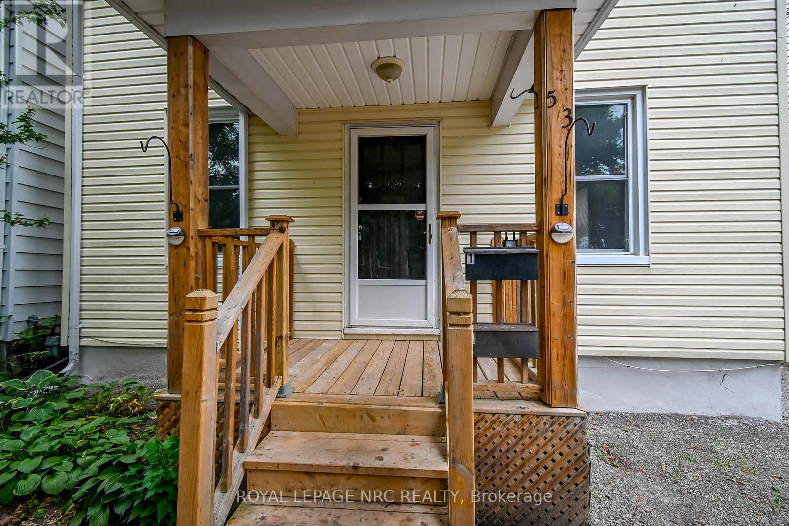 1 - 53 Wellington Street, St. Catharines, Ontario  L2R 5P9 - Photo 4 - X12589172