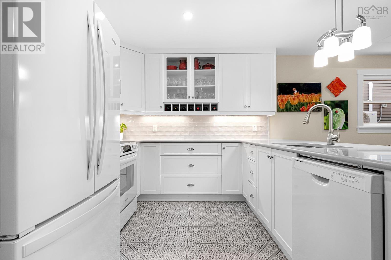 30 Elizabeth Avenue, Garlands Crossing, Nova Scotia  B0N 2T0 - Photo 18 - 202528785