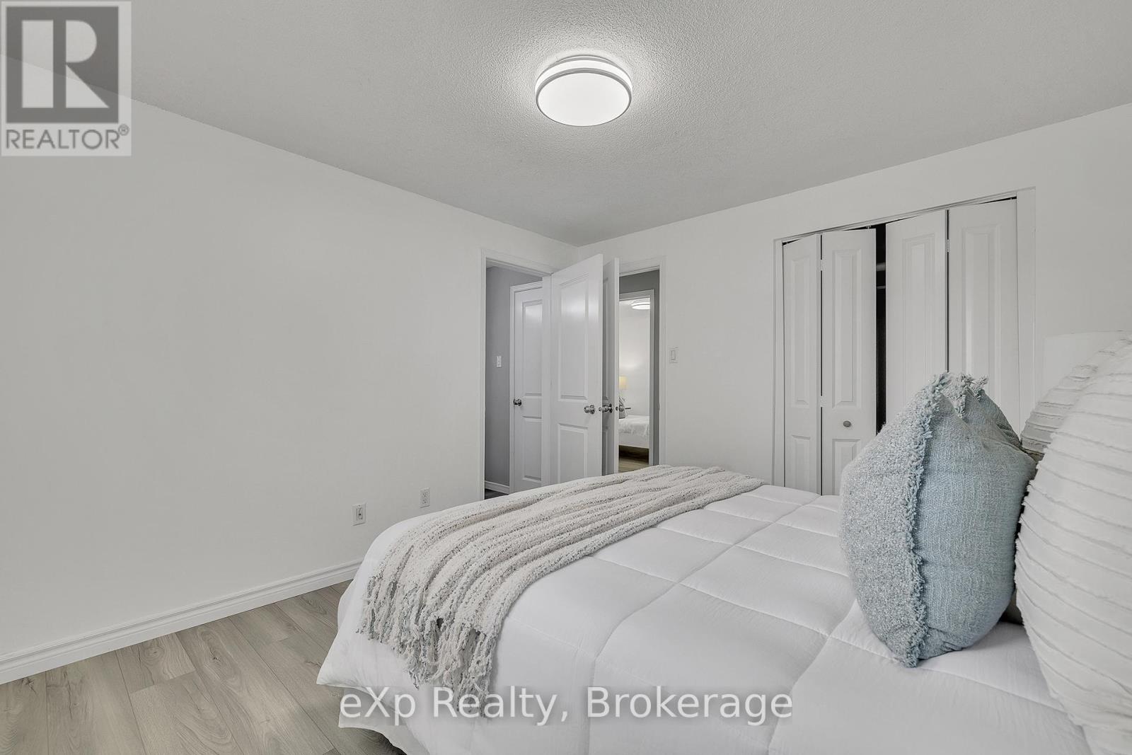 301 Clyde Road, Cambridge, Ontario N1R 1L5 - Photo 18 - X12589180