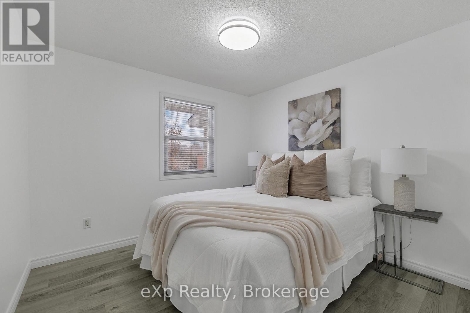 301 Clyde Road, Cambridge, Ontario N1R 1L5 - Photo 19 - X12589180