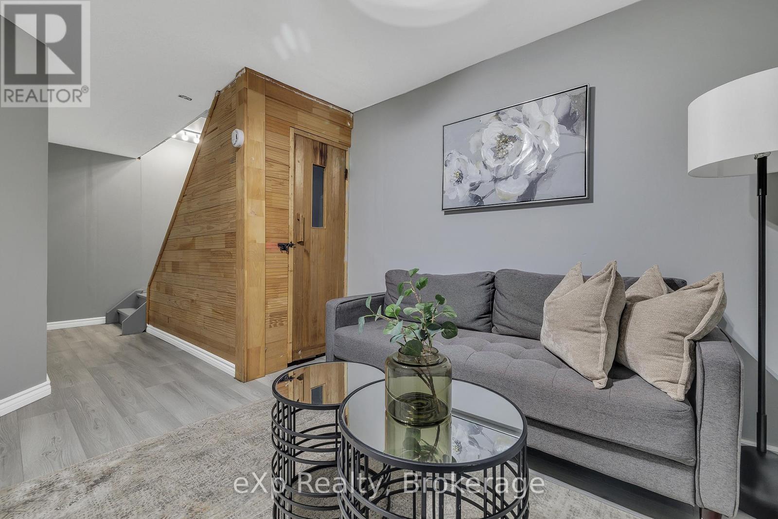 301 Clyde Road, Cambridge, Ontario N1R 1L5 - Photo 24 - X12589180