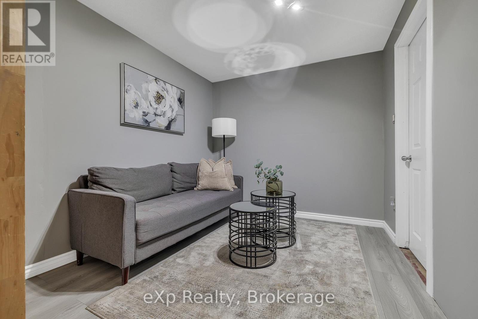 301 Clyde Road, Cambridge, Ontario N1R 1L5 - Photo 25 - X12589180