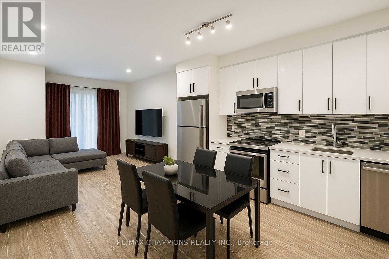 103 - 460 Adelaide Street E, Toronto, Ontario  M5A 1N6 - Photo 2 - C12589122