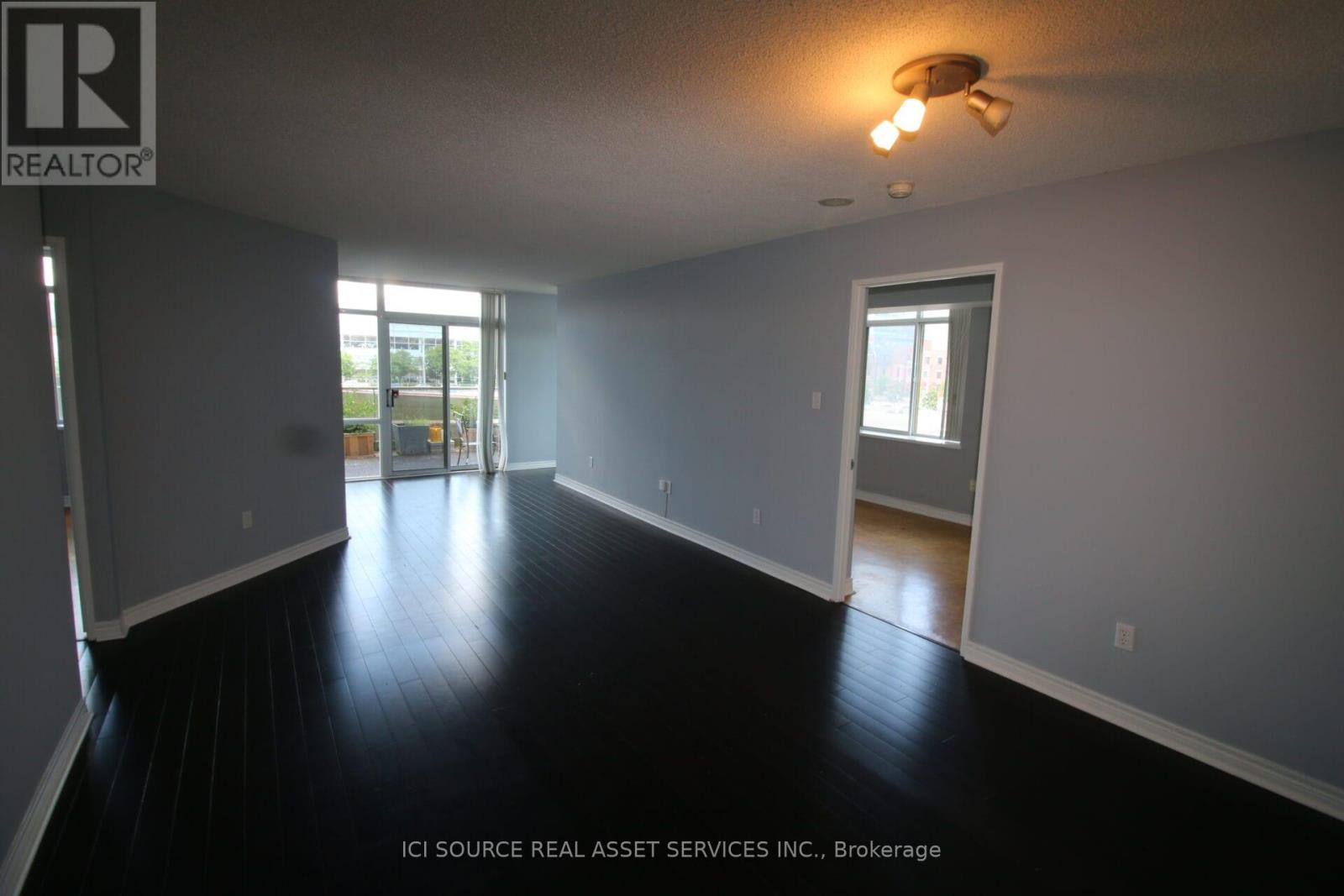 305 - 70 MILL STREET, Toronto, Ontario