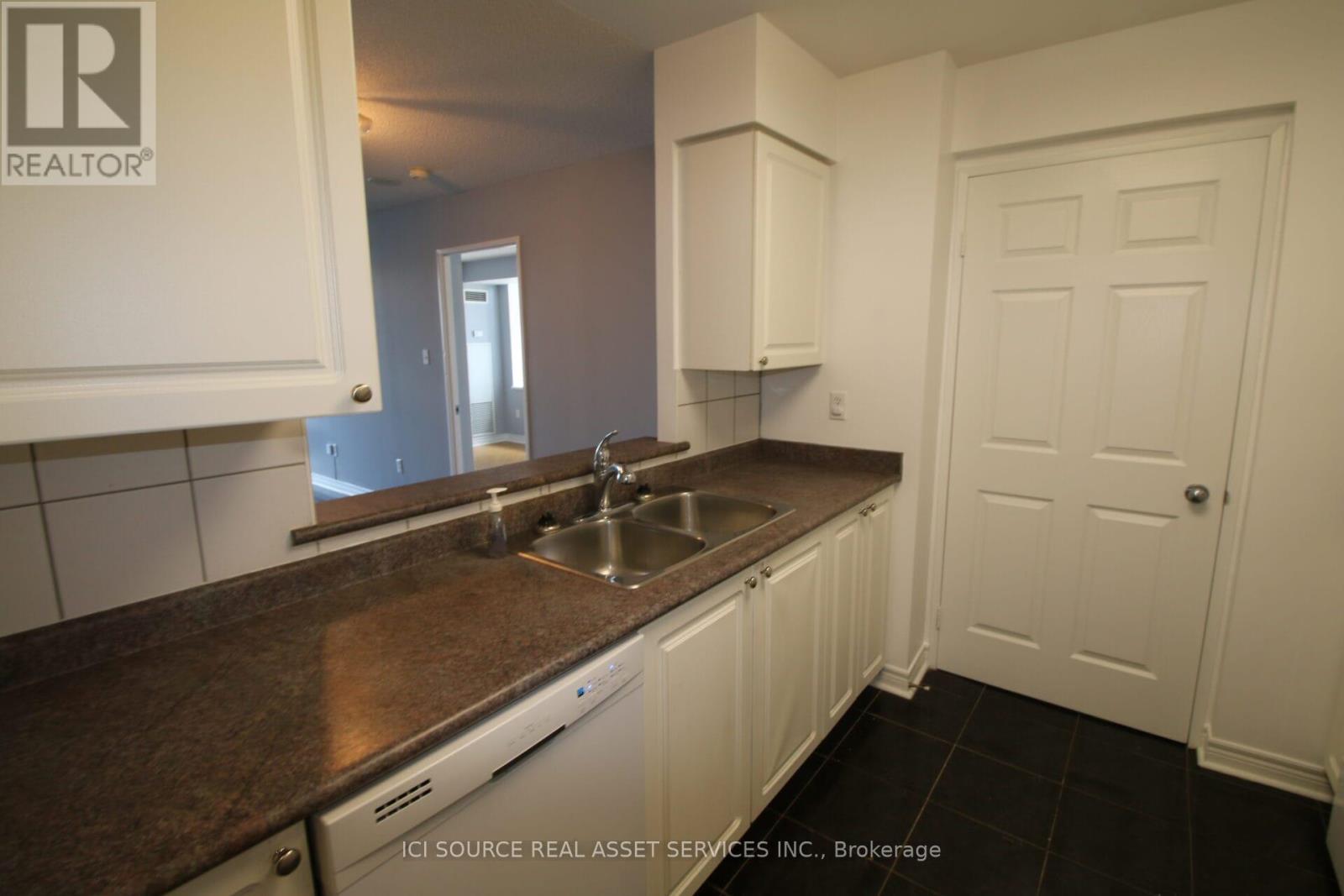 305 - 70 Mill Street, Toronto, Ontario  M5A 4R1 - Photo 4 - C12589148