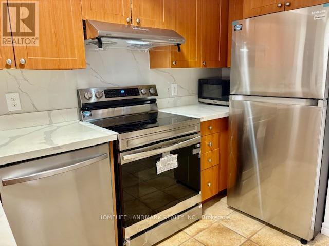 5 - 45 Cedarcroft Boulevard, Toronto, Ontario  M2R 3Y2 - Photo 9 - C12589178