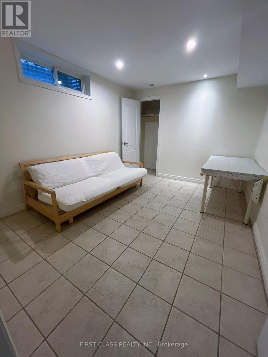 Basement - 14 Crayford Drive, Toronto, Ontario  M1W 3B6 - Photo 3 - E12589094