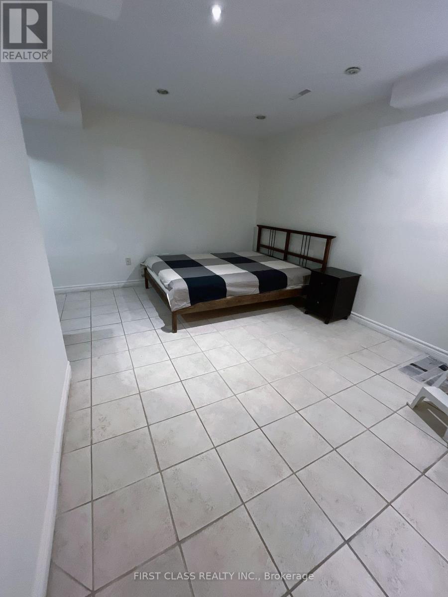 Basement - 14 Crayford Drive, Toronto, Ontario  M1W 3B6 - Photo 4 - E12589094