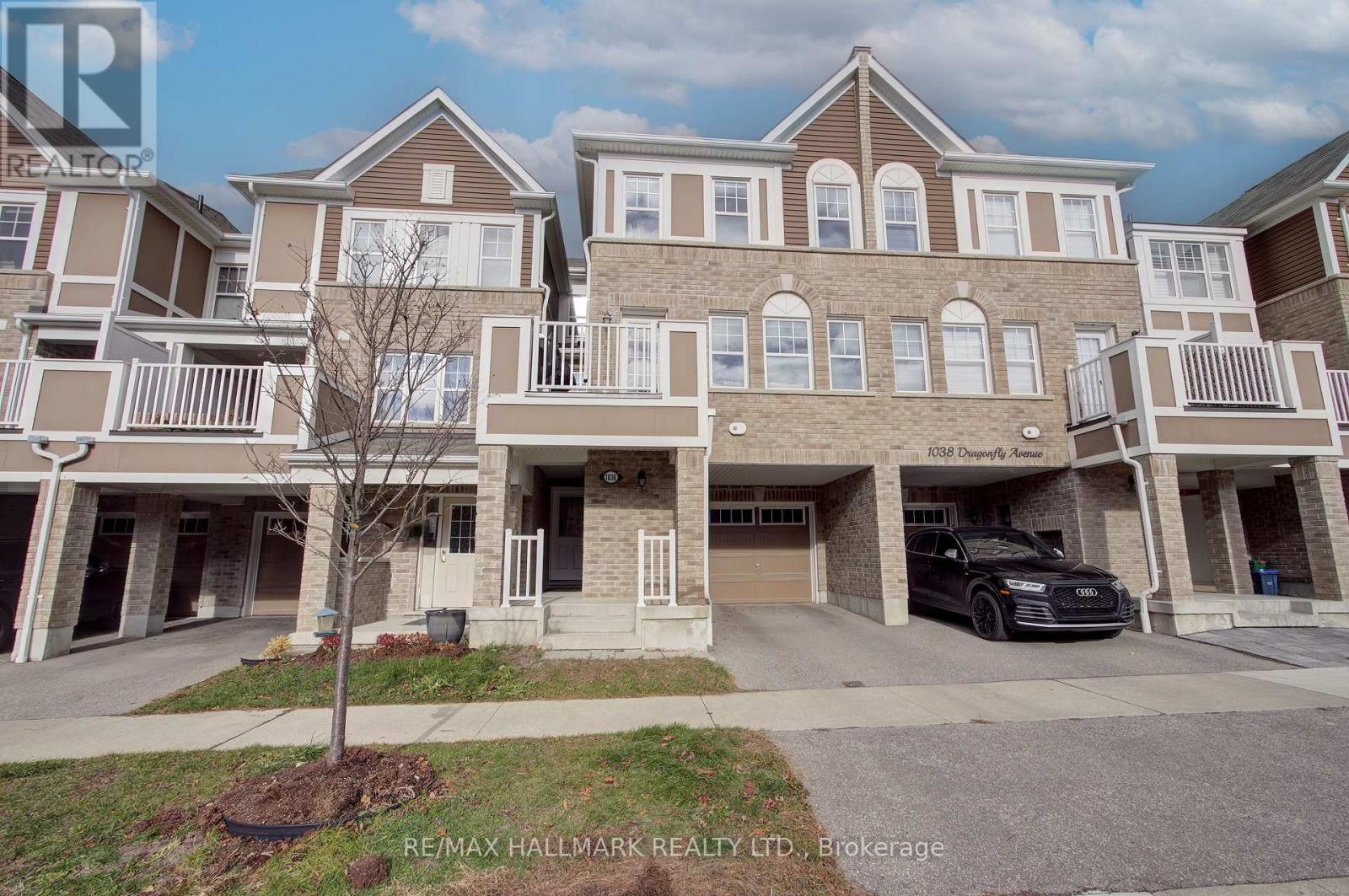 1036 DRAGONFLY AVENUE, Pickering, Ontario