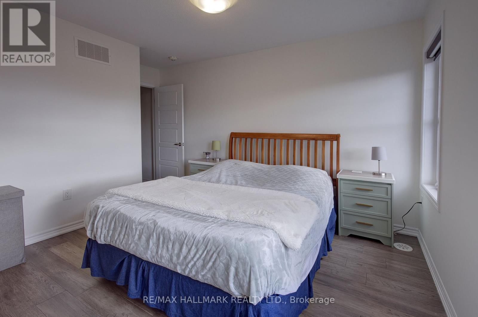 1036 Dragonfly Avenue, Pickering, Ontario  L1X 0E7 - Photo 34 - E12589116