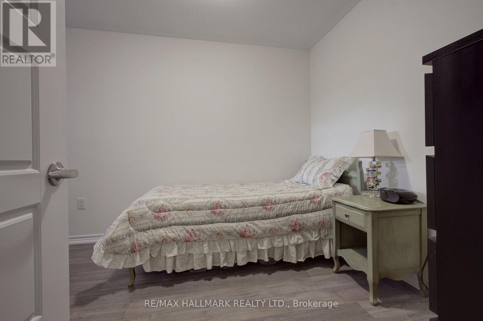 1036 Dragonfly Avenue, Pickering, Ontario  L1X 0E7 - Photo 37 - E12589116